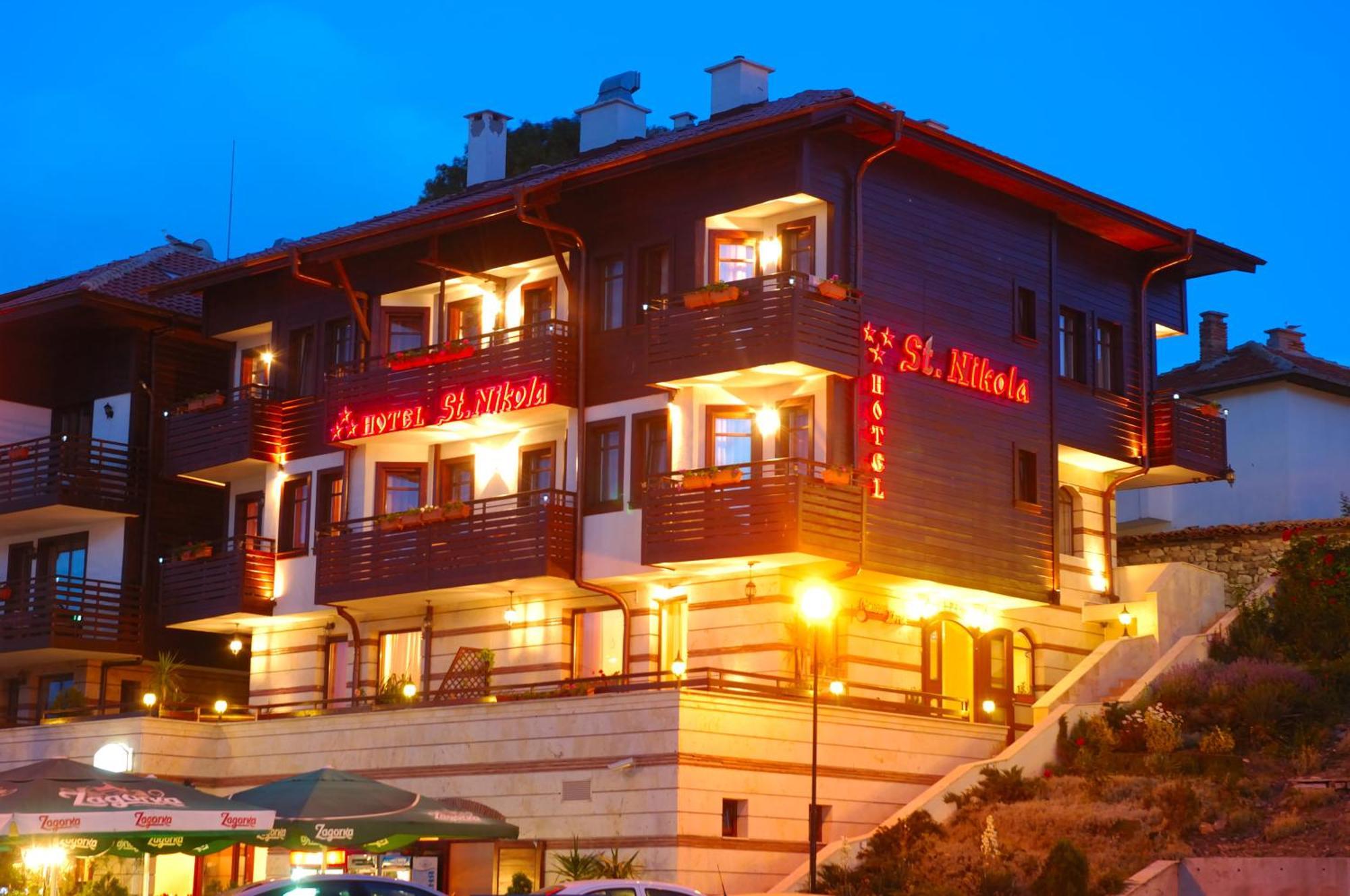 Family Hotel Saint Nikola Nesebar Exterior foto